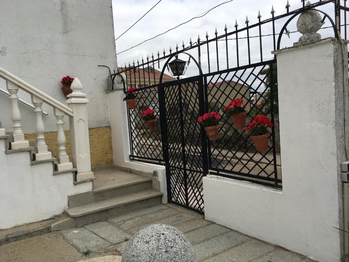 Villa Entre Encinas Моралина Экстерьер фото